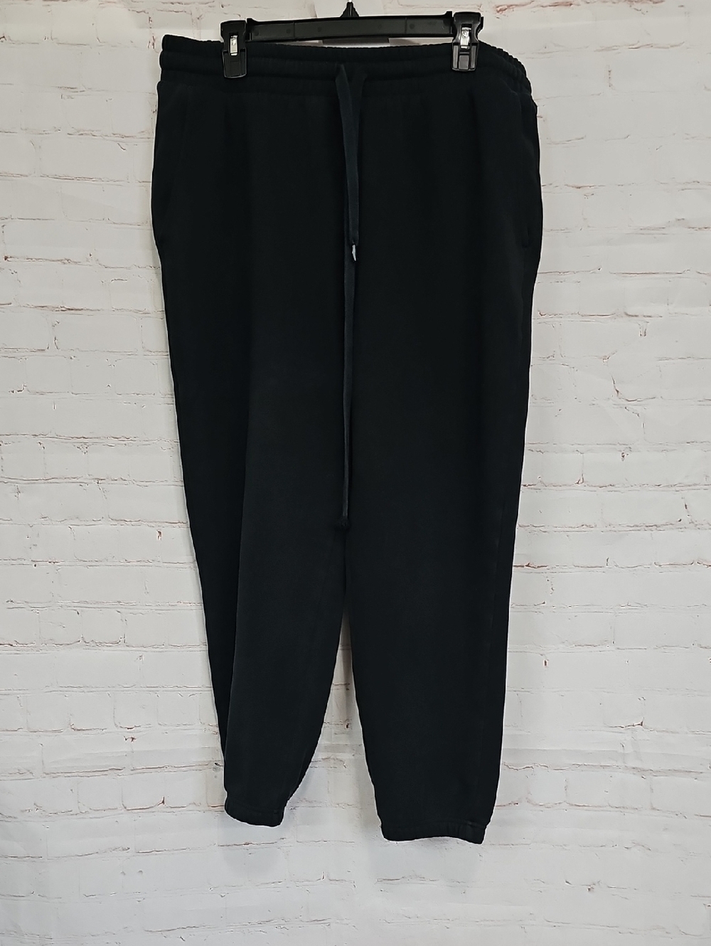 Fabletics Black Women's Drawstring Joggers